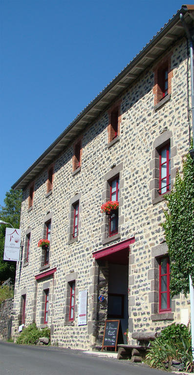 Gite-Hôtel La Cabourne Saint-Privat-dʼAllier Extérieur photo
